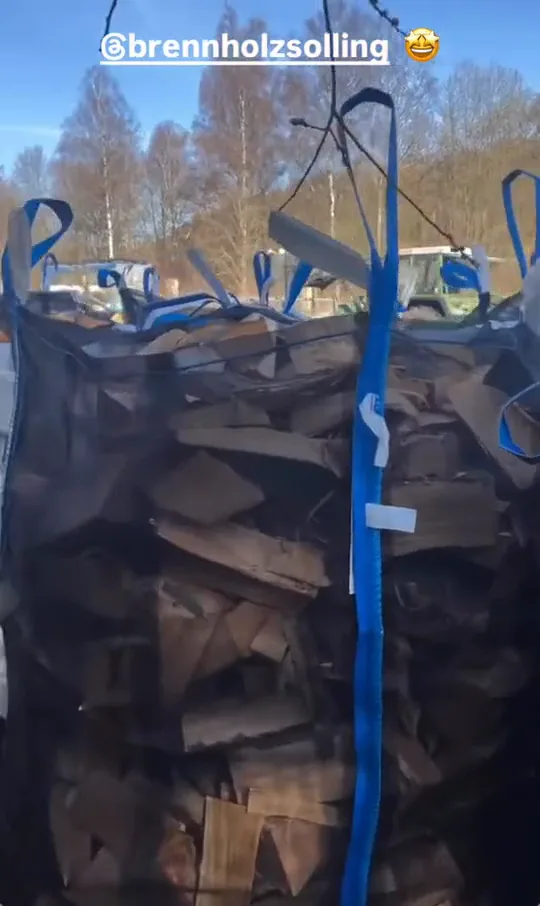 Video: Bag im Gestell, Stapler am Anh&auml;nger und ein gef&uuml;llter Bag mit Hebeschlaufen